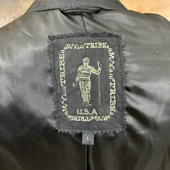 Black leather jacket, size large. - Picture 4 of 5